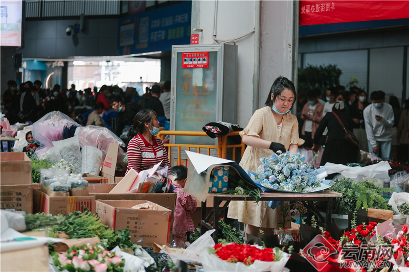 5·20“催熱”鮮花市場7